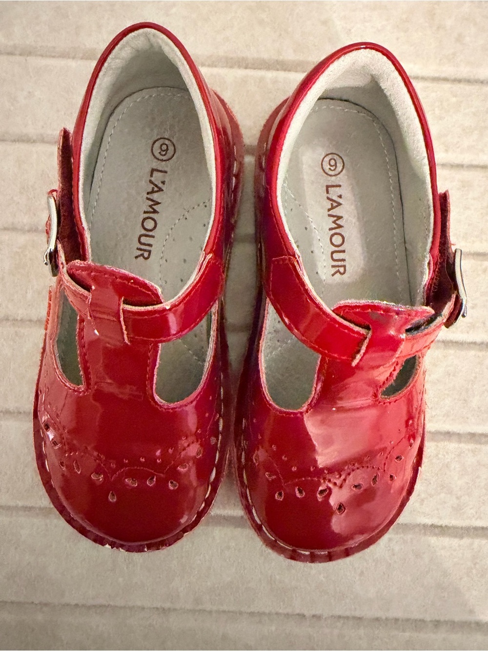 L'Amour Girls Red Patent Mary Jane Dress Shoes